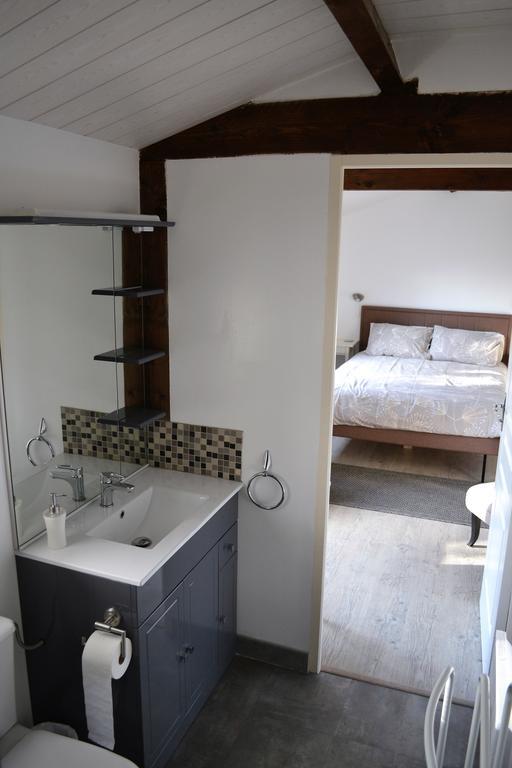 Le Moulin De Lusseau Bed and Breakfast Chef-Boutonne Εξωτερικό φωτογραφία